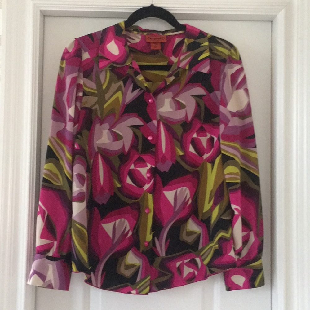 Shirt - Picture 2 of 8